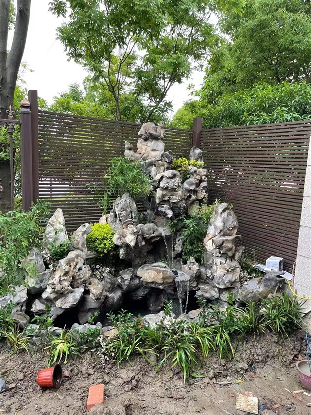 清水河别墅假山景观庭院设计